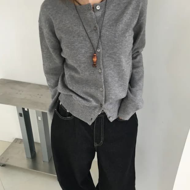 앤티즈 너드 소프트 회색 가디건 그레이