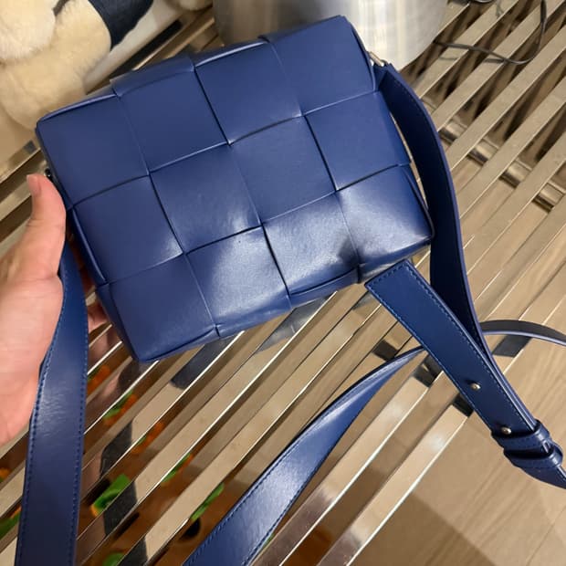 보테가베네타 카세트백 730027 크루즈블루