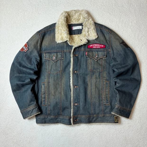 리바이스 00's 패치드 쉐르파 트러커 자켓 PN6386