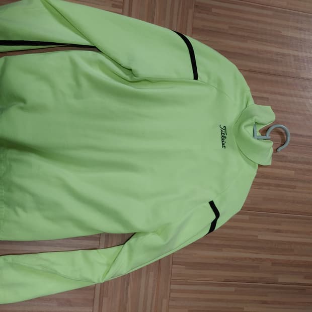 타이틀리스트 목폴라 니트 100사이즈