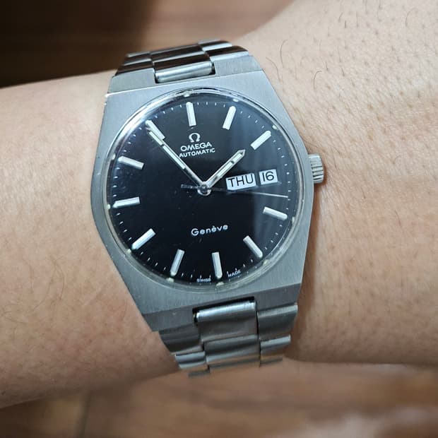 오메가 제네브 시계