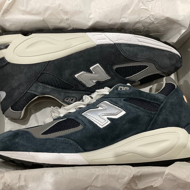 뉴발란스 990v2네이비 290