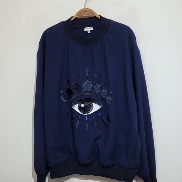 (L) 겐조 아이 에메랄드 자수 맨투맨 네이비 켄조 스웨트 