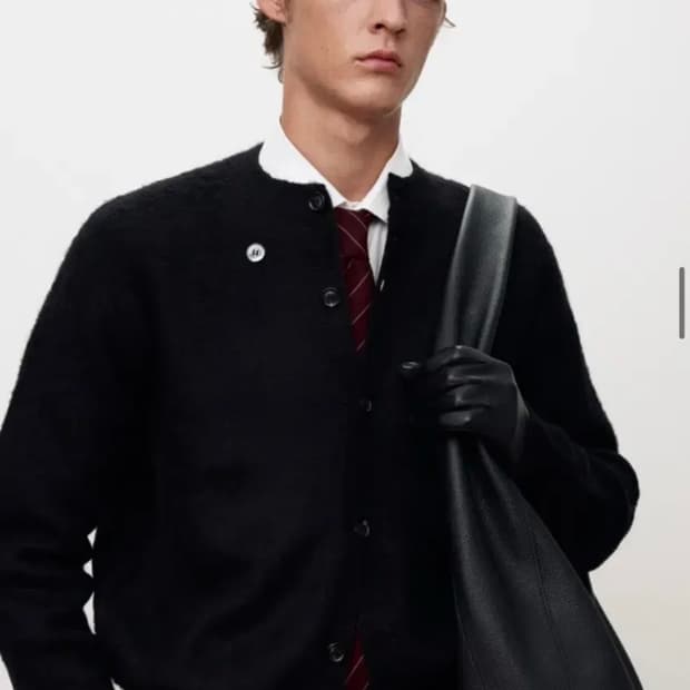 토니웩 알파카 모헤어 가디건 블랙  L 25FW