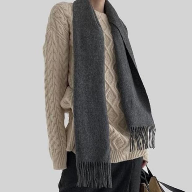 어텀 아이보리 롱 니트