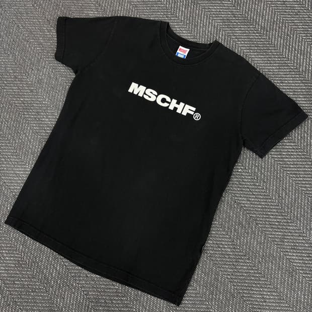 미스치프 반팔티 블랙