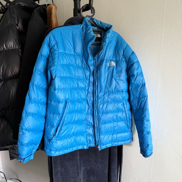 노스페이스 경량패딩 