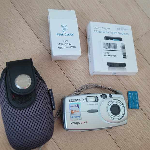 삼성 케녹스 U-CA4 디카 빈티지 감성 디지털 카메라+메모리스틱 1기가