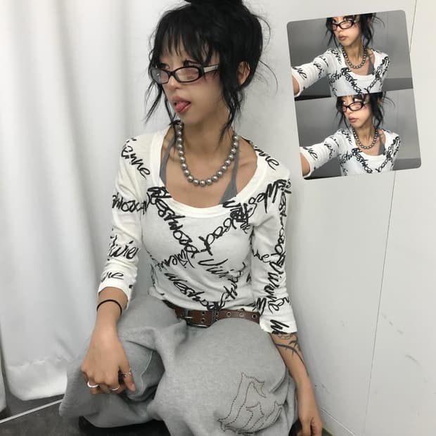 비비안웨스트우드 레드라벨 탑