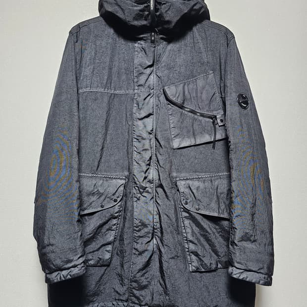 C.P컴퍼니 Men's Quartz Technical Parka Jack