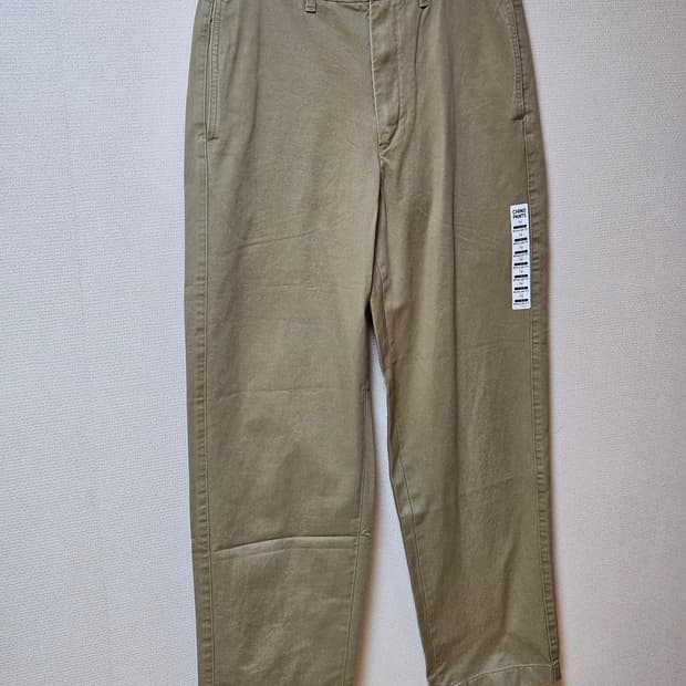 새제품 유니클로 스트레이트 치노 팬츠 79사이즈