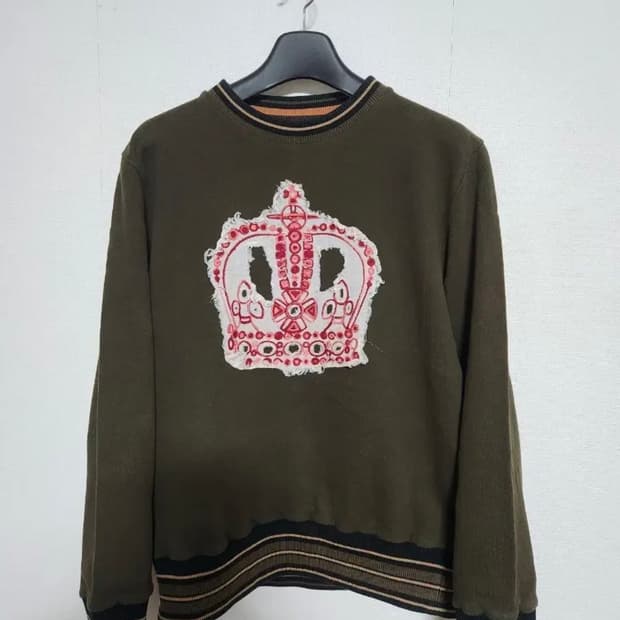 비비안웨스트우드 올리브 맨투맨 XL