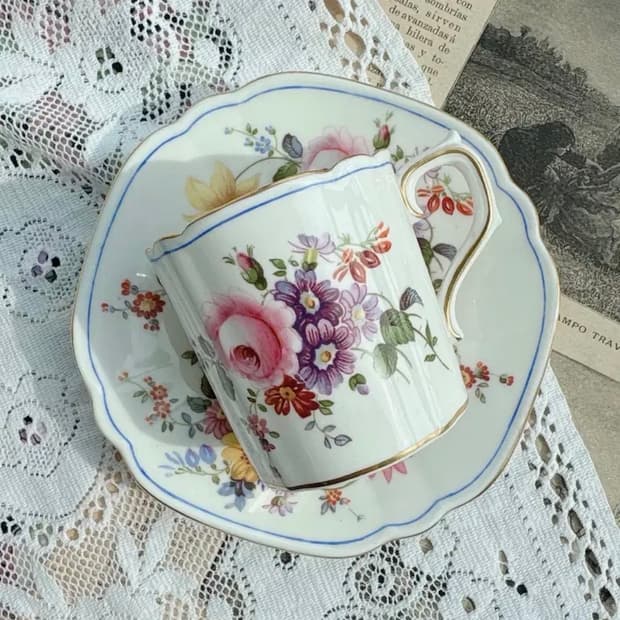 1930s 로얄크라운더비 포지스 핸드페인팅 에소잔