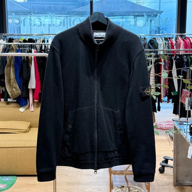 스톤아일랜드 블랙 와펜패치 집업 자켓 