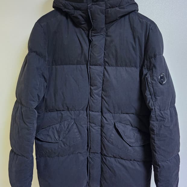 CP컴퍼니 50FILI 다운 패딩