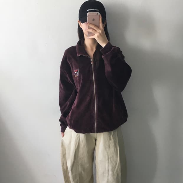 휠라 벨루어 져지