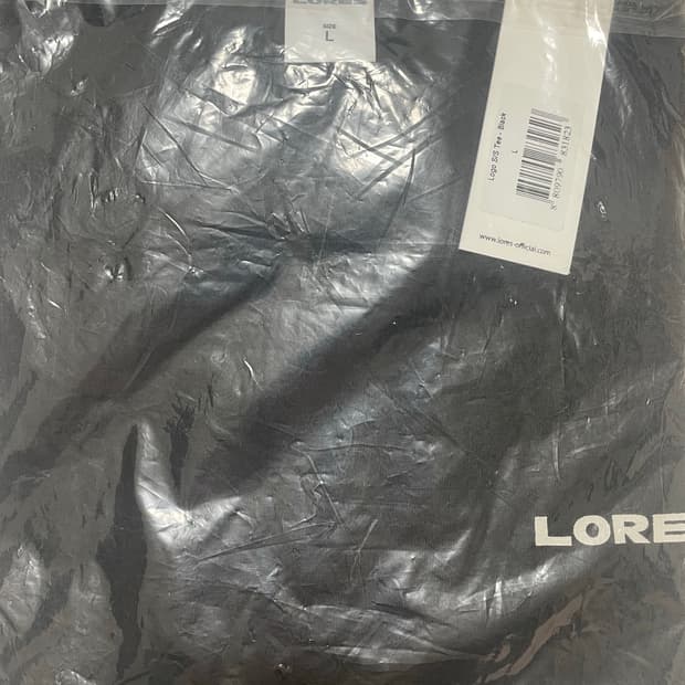 로어즈 lores 로고 반팔 L 새상품