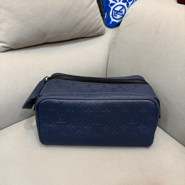 신형각인 루이비통 모노그램 토뤼옹 돕키트 