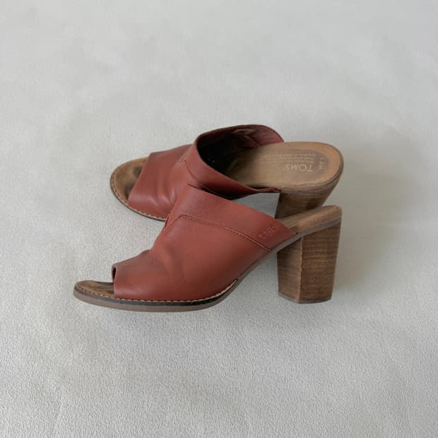 [W8.5, 255]탐스(TOMS) 레더 우드힐
