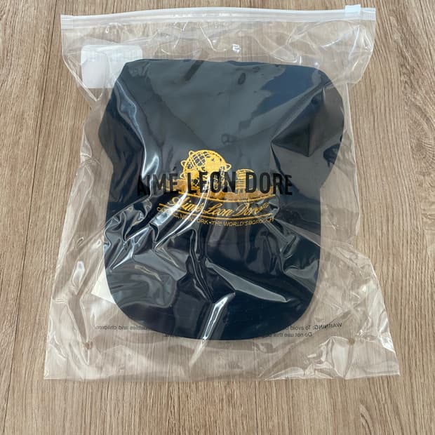 에임 레온도르 유니스피어 볼캡 네이비 새상품