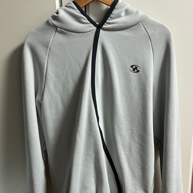 산산기어 테이프드 라이트 그레이 후드 1