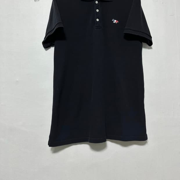 메종키츠네 카라티 팝니다.