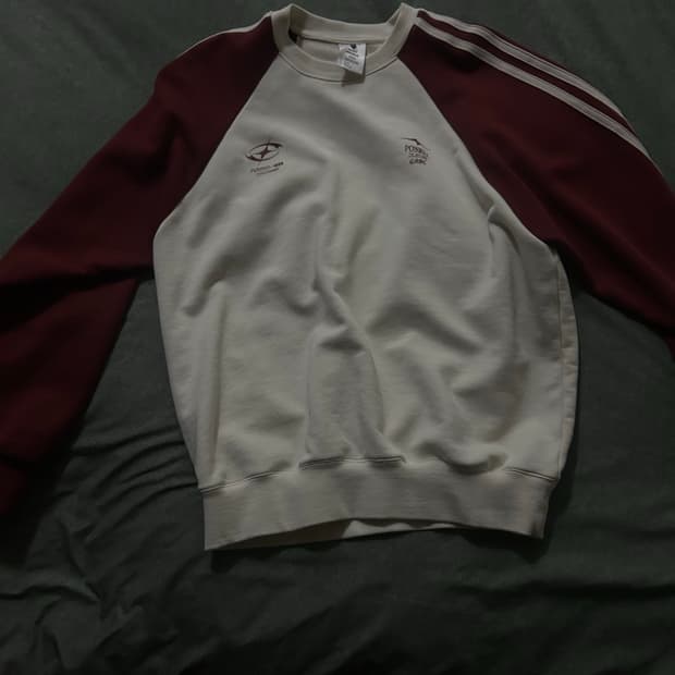 고스트 리퍼블릭 맨투맨 (쭈리)