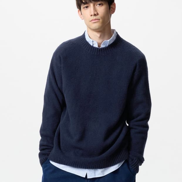 유니클로 수플레얀 네이비 니트 