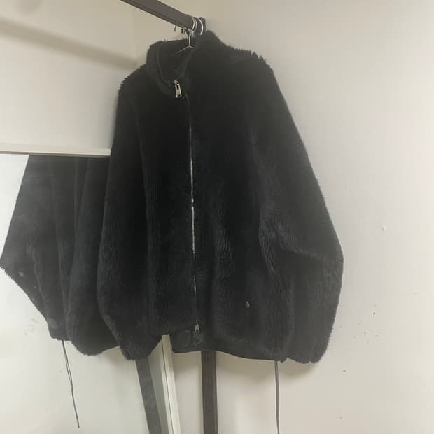 정품 마스터마인드 재팬 페이크퍼 자켓M