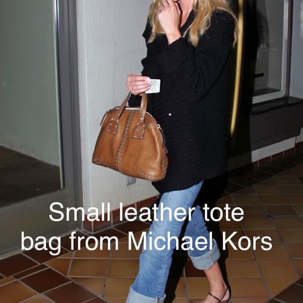 마이클 코어스 빈티지 astor 미디움 스터드 보스턴백 캐멀