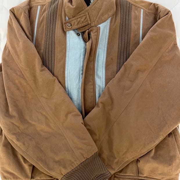 웨스턴 봄버자켓 하이넥 점퍼 