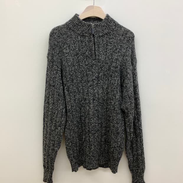 울100하프집업니트 half-zip knit (100% wool)