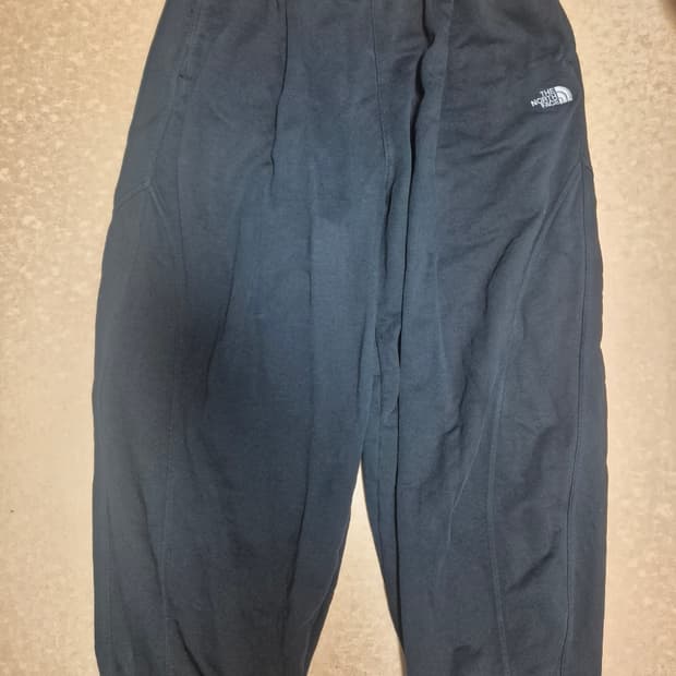 NP6KR52K 노스페이스 화이트라벨 데이오프 스웻팬츠 BLACK