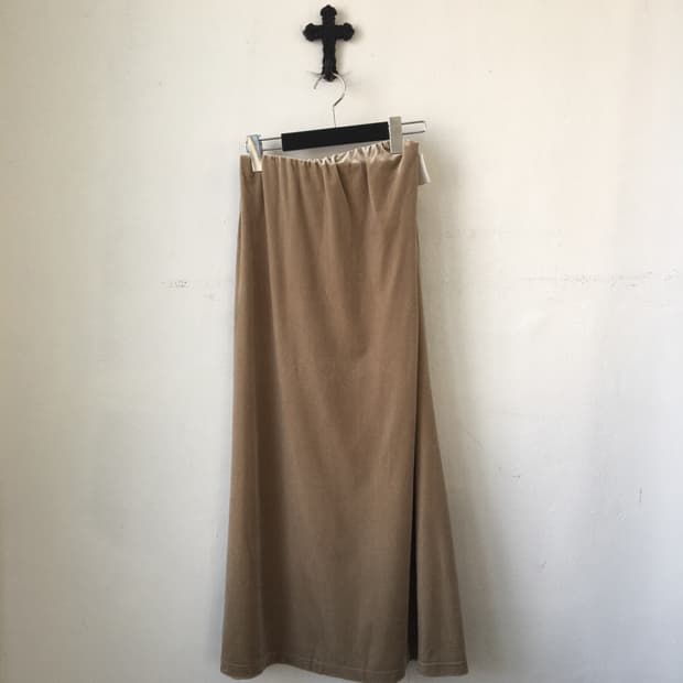 Velvet skirt