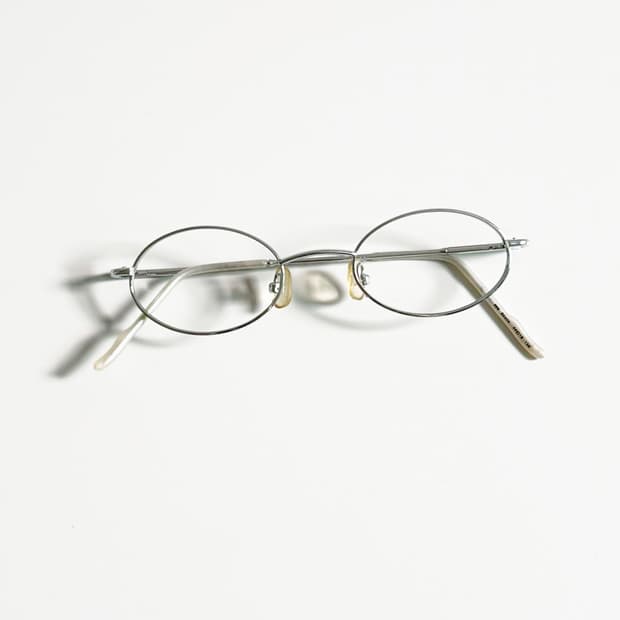 90s EYE PEACE 실버 메탈 슬림 오벌 프레임 빈티지 안경