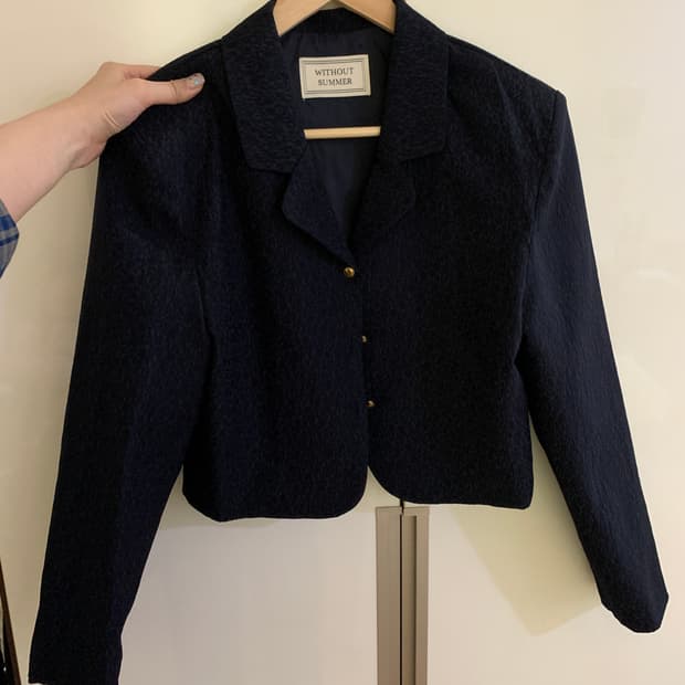위드아웃썸머 블라우스 자켓