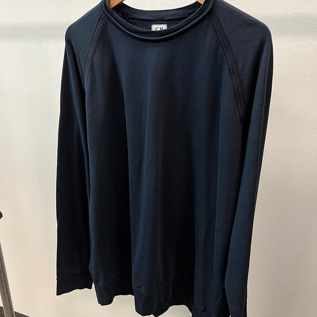 115) CP컴퍼니 소매자수 맨투맨 