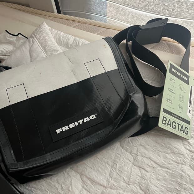 프라이탈 라씨 검흰