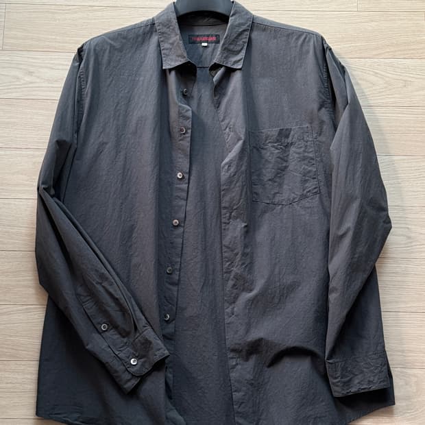 [ L ] 투빌더스하우스 셔츠 챠콜