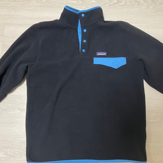 신칠라 라이트웨이 풀오버 블랙 M