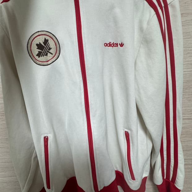 아디다스 캐나다 져지
