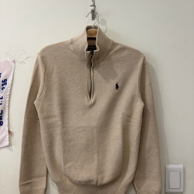 57. 폴로 반집업