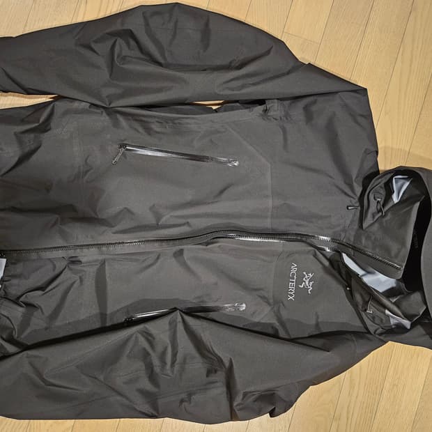 아크테릭스 베타 AR 자켓 L 블랙