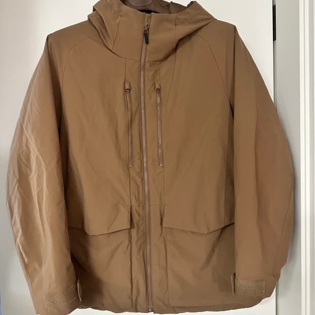 유니클로 하이브리드 다운파카 (3D CUT) 브라운 2XL