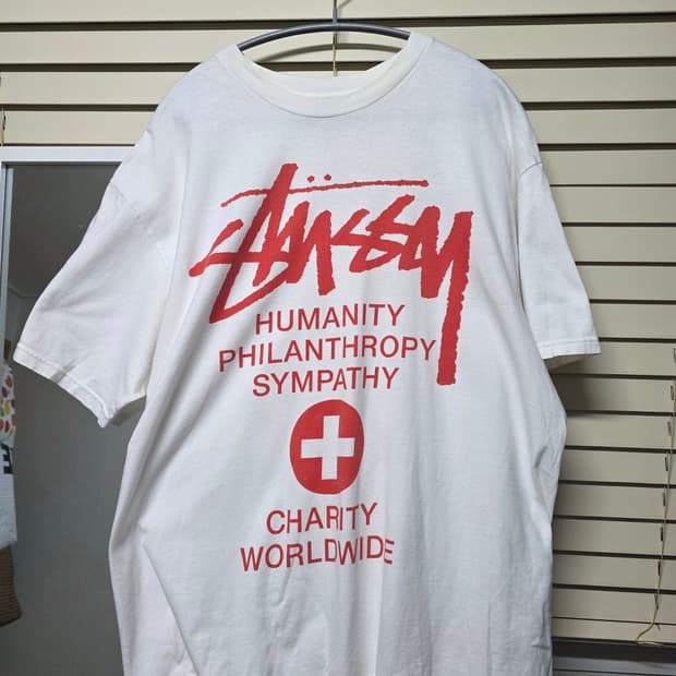 스투시 humanity 반팔티 L사이즈