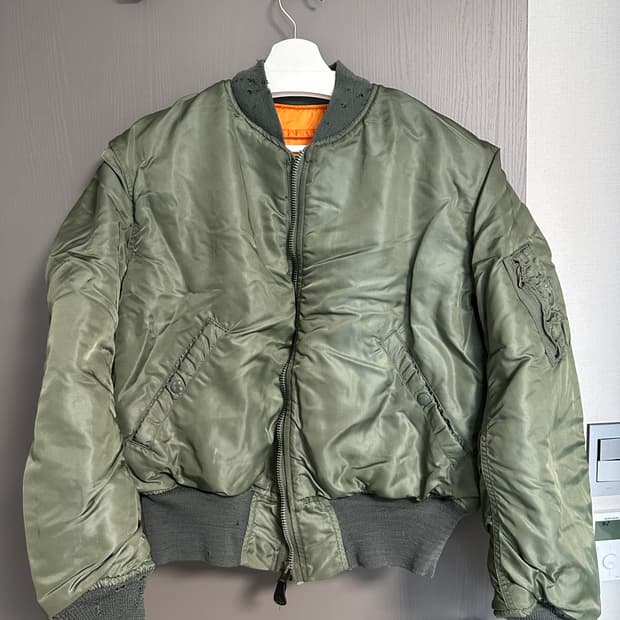 OG 60's MA-1 8279D 크라운