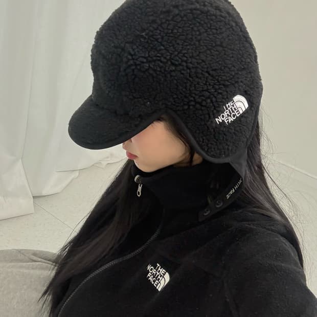 노스페이스 블랙 후리스 트루퍼햇