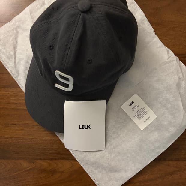 LO APPLIQUE LOGO CAP - 루크(LEUK) 모자
