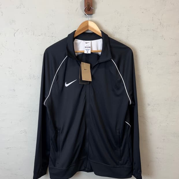 새상품 나이키 드라이핏 트랙탑 져지