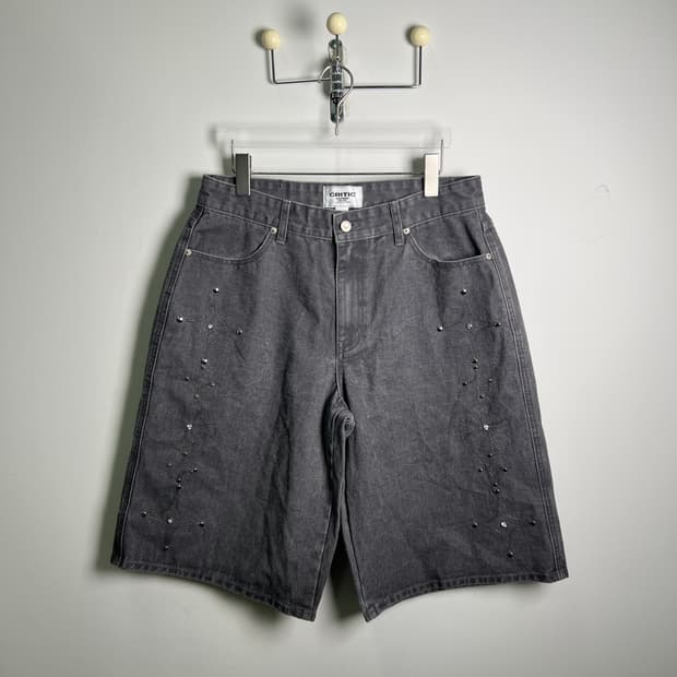 크리틱 스터드 크로스 스티치 흑청 데님 버뮤다 팬츠 XL